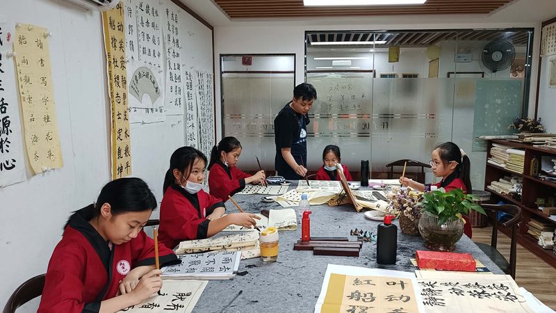 非师范生如何考取小学教师资格证：路径与策略